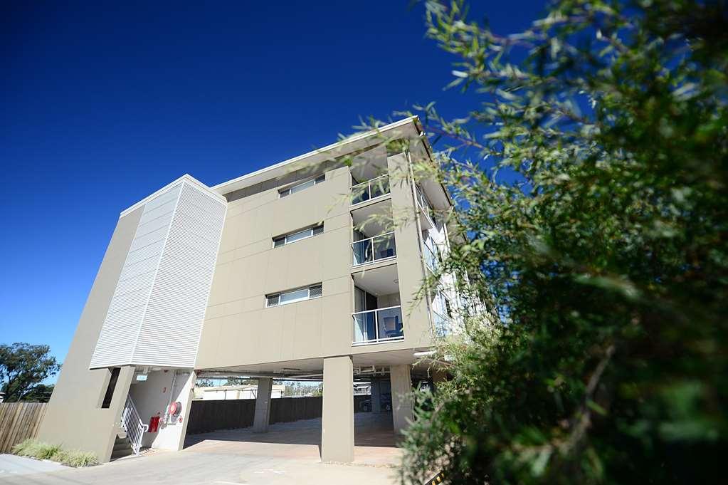Oaks Moranbah Suites Exteriör bild